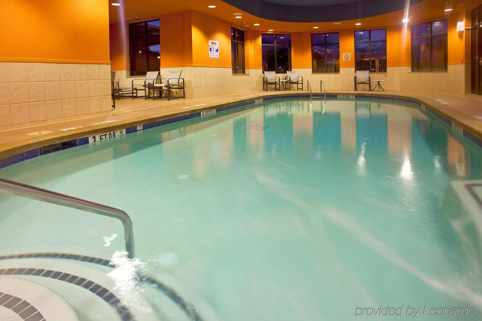 Holiday Inn Hotel & Suites Stockbridge-Atlanta I-75 By Ihg Eksteriør bilde
